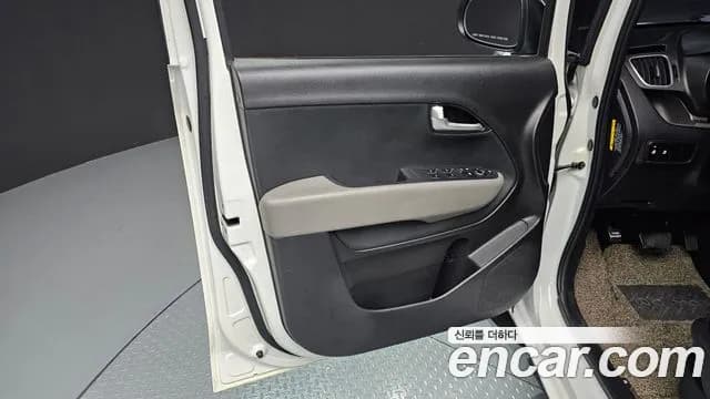 2019 Kia The New Ray Luxury Sold VIN KNACJ811BKT217114 – rear exterior 2019 Kia The New Ray Luxury Sold VIN KNACJ811BKT217114 – rear exterior