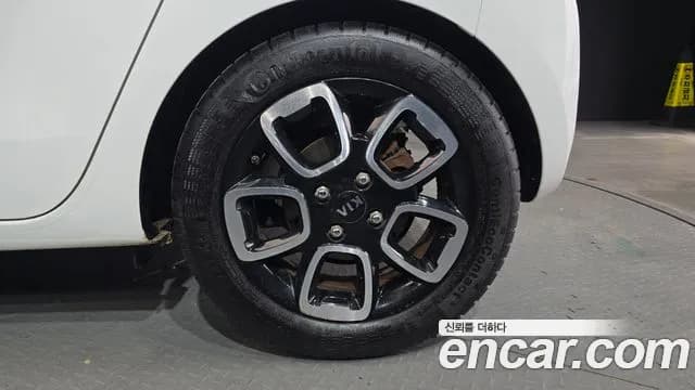 2021 Kia The New Ray Prestige Sold VIN KNACJ811BMT264202 – photo 17 2021 Kia The New Ray Prestige Sold VIN KNACJ811BMT264202 – photo 17
