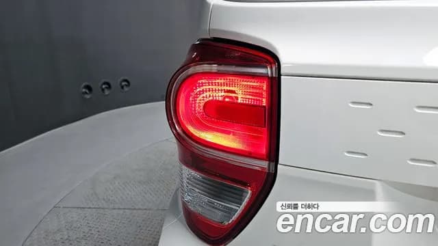 2021 Kia The New Ray Prestige Sold VIN KNACJ811BMT265942 – trunk area 2021 Kia The New Ray Prestige Sold VIN KNACJ811BMT265942 – trunk area