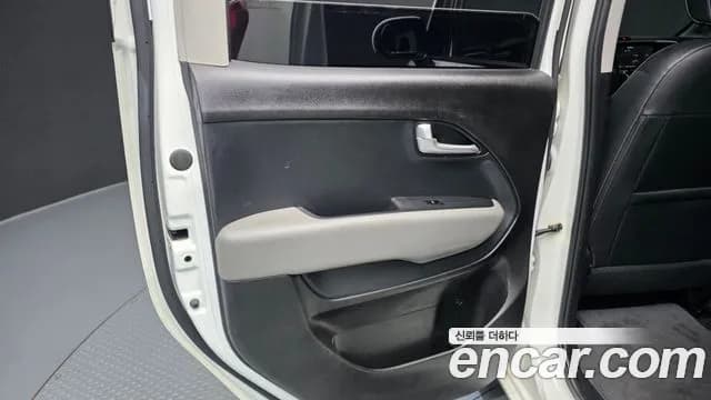 2021 Kia The New Ray Prestige Sold VIN KNACJ811BMT267821 – photo 21 2021 Kia The New Ray Prestige Sold VIN KNACJ811BMT267821 – photo 21
