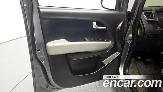 2022 Kia The New Ray Prestige Sold VIN KNACJ811BNT287666 – side profile 2022 Kia The New Ray Prestige Sold VIN KNACJ811BNT287666 – side profile
