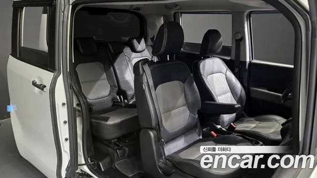2022 Kia The New Ray Prestige Sold VIN KNACJ811BNT293225 – interior seats 2022 Kia The New Ray Prestige Sold VIN KNACJ811BNT293225 – interior seats