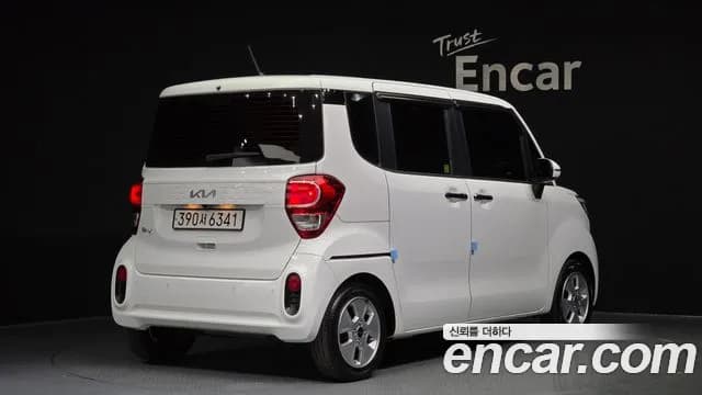 2022 Kia The New Ray Prestige Sold VIN KNACJ811BNT293225 – trunk area 2022 Kia The New Ray Prestige Sold VIN KNACJ811BNT293225 – trunk area