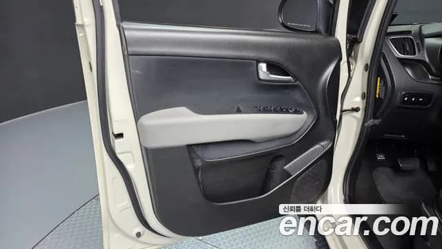 2022 Kia The New Ray Prestige Sold VIN KNACJ811BNT305921 – photo 16 2022 Kia The New Ray Prestige Sold VIN KNACJ811BNT305921 – photo 16