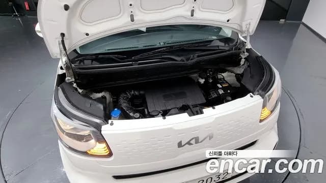 2022 Kia The New Ray Prestige Sold VIN KNACJ811BNT307039 – trunk area 2022 Kia The New Ray Prestige Sold VIN KNACJ811BNT307039 – trunk area