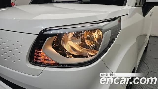2022 Kia The New Ray Best Selection Sold VIN KNACJ811BNT309134 – exterior detail 2022 Kia The New Ray Best Selection Sold VIN KNACJ811BNT309134 – exterior detail
