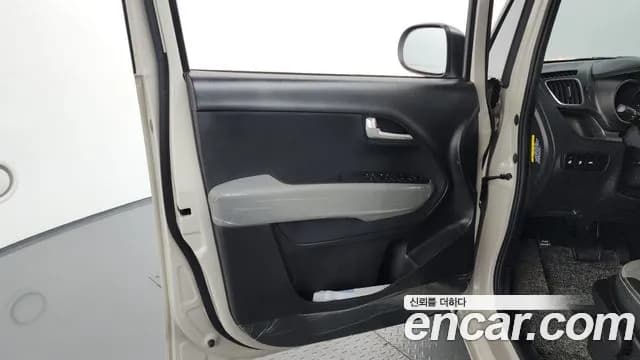 2022 Kia The New Ray Best Selection Sold VIN KNACJ811BNT311887 – exterior detail 2022 Kia The New Ray Best Selection Sold VIN KNACJ811BNT311887 – exterior detail
