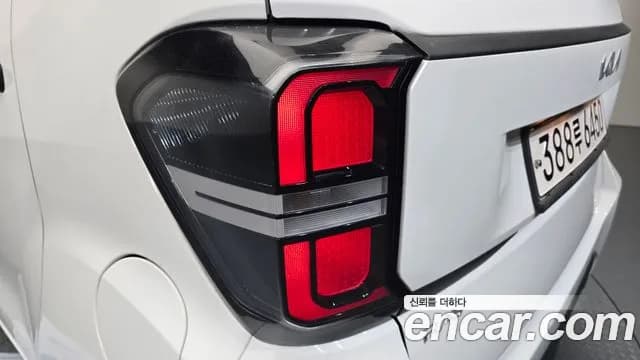 2023 Kia The New Kia Ray Van Sold VIN KNACJ911BPT366160 – interior seats 2023 Kia The New Kia Ray Van Sold VIN KNACJ911BPT366160 – interior seats
