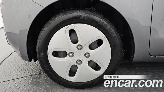2025 Kia The New Kia Ray Van Sold VIN KNACJ911BST420945 – interior seats 2025 Kia The New Kia Ray Van Sold VIN KNACJ911BST420945 – interior seats