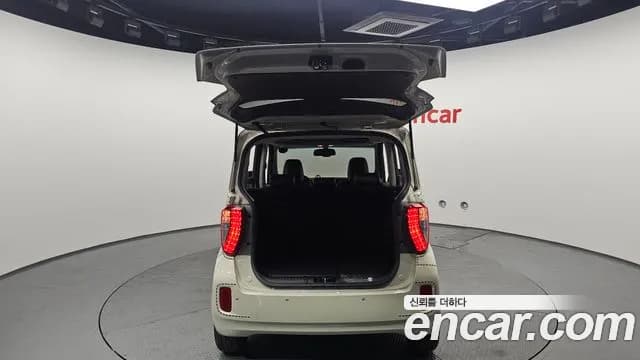 2017 Kia Ray Prestige Sold VIN KNACK811BHT159304 – undercarriage 2017 Kia Ray Prestige Sold VIN KNACK811BHT159304 – undercarriage
