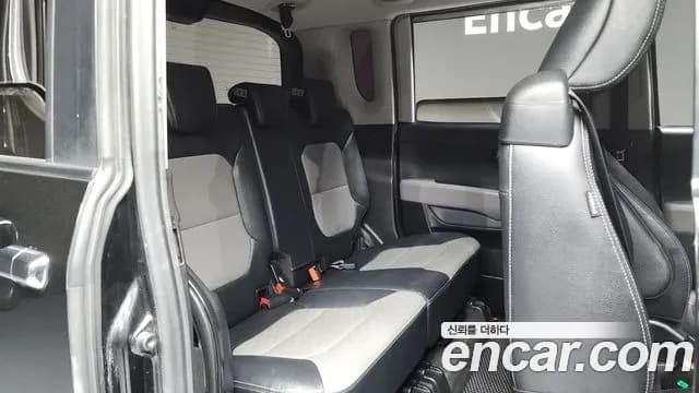 2018 Kia The New Ray Prestige Sold VIN KNACK811BJT176783 – photo 15 2018 Kia The New Ray Prestige Sold VIN KNACK811BJT176783 – photo 15