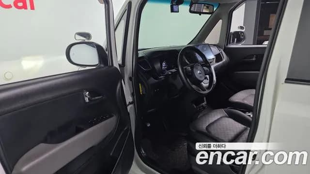 2018 Kia The New Ray Prestige Sold VIN KNACK811BJT177951 – trunk area 2018 Kia The New Ray Prestige Sold VIN KNACK811BJT177951 – trunk area