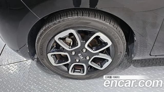 2018 Kia The New Ray Prestige Sold VIN KNACK811BJT180571 – photo 21 2018 Kia The New Ray Prestige Sold VIN KNACK811BJT180571 – photo 21