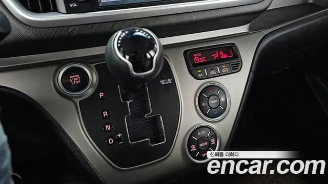 2018 Kia The New Ray Prestige Sold VIN KNACK811BJT180571 – photo 29 2018 Kia The New Ray Prestige Sold VIN KNACK811BJT180571 – photo 29