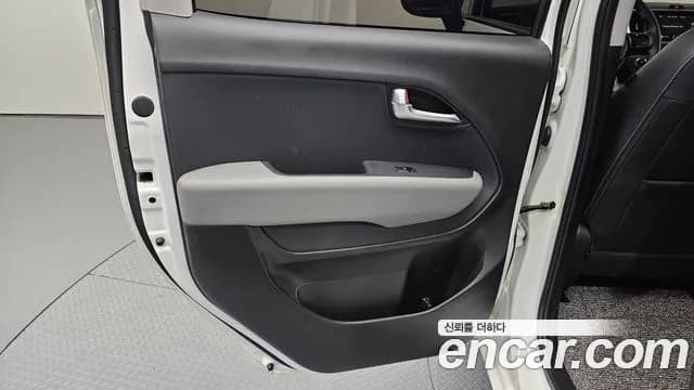2020 Kia The New Ray Prestige Sold VIN KNACK811BLT230649 – interior seats 2020 Kia The New Ray Prestige Sold VIN KNACK811BLT230649 – interior seats