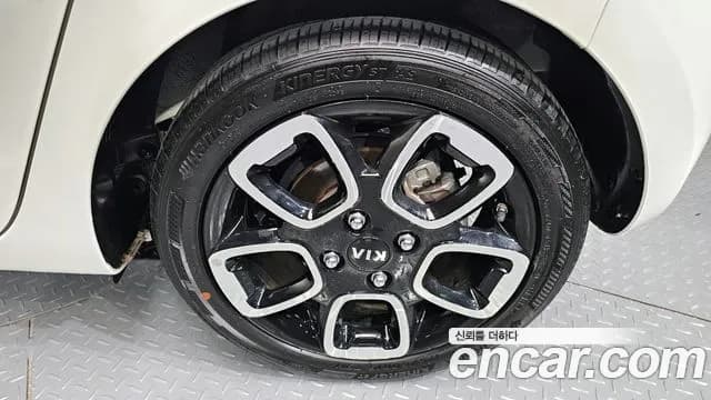 2020 Kia The New Ray Prestige Sold VIN KNACK811BLT237895 – engine bay 2020 Kia The New Ray Prestige Sold VIN KNACK811BLT237895 – engine bay