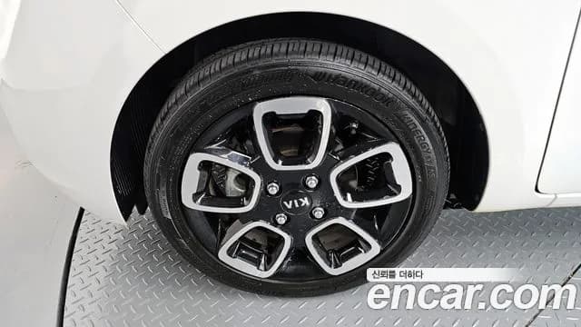 2020 Kia The New Ray Prestige Sold VIN KNACK811BLT237895 – photo 12 2020 Kia The New Ray Prestige Sold VIN KNACK811BLT237895 – photo 12