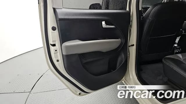 2021 Kia The New Ray Signature Sold VIN KNACK811BMT238366 – photo 16 2021 Kia The New Ray Signature Sold VIN KNACK811BMT238366 – photo 16