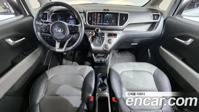 2021 Kia The New Ray Signature Sold VIN KNACK811BMT241623 – engine bay 2021 Kia The New Ray Signature Sold VIN KNACK811BMT241623 – engine bay