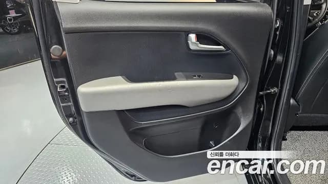 2021 Kia The New Ray Signature Sold VIN KNACK811BMT251366 – photo 16 2021 Kia The New Ray Signature Sold VIN KNACK811BMT251366 – photo 16