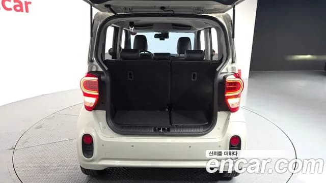 2021 Kia The New Ray Signature Sold VIN KNACK811BMT258489 – trunk area 2021 Kia The New Ray Signature Sold VIN KNACK811BMT258489 – trunk area