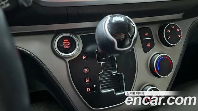 2021 Kia The New Ray Signature Sold VIN KNACK811BMT262999 – photo 14 2021 Kia The New Ray Signature Sold VIN KNACK811BMT262999 – photo 14