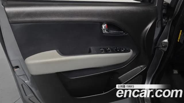 2022 Kia The New Ray Signature Sold VIN KNACK811BNT278645 – photo 13 2022 Kia The New Ray Signature Sold VIN KNACK811BNT278645 – photo 13