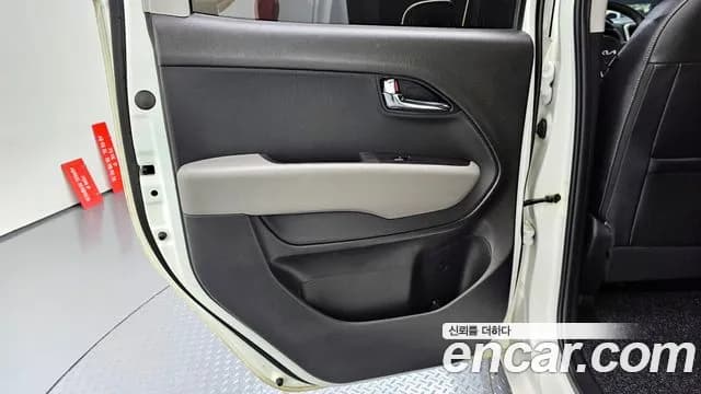 2022 Kia The New Ray Signature Sold VIN KNACK811BNT280528 – photo 35 2022 Kia The New Ray Signature Sold VIN KNACK811BNT280528 – photo 35