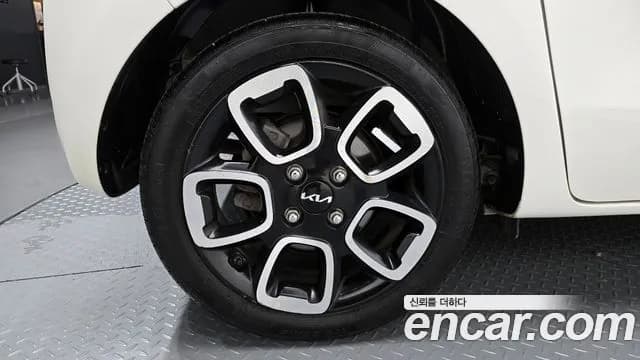 2022 Kia The New Ray Signature Sold VIN KNACK811BNT292324 – front exterior 2022 Kia The New Ray Signature Sold VIN KNACK811BNT292324 – front exterior