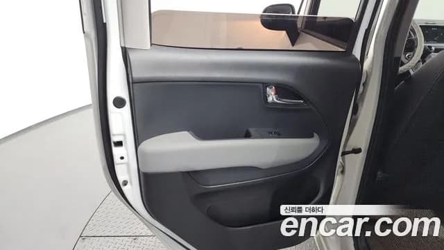 2022 Kia The New Ray Signature Sold VIN KNACK811BNT308380 – photo 34 2022 Kia The New Ray Signature Sold VIN KNACK811BNT308380 – photo 34