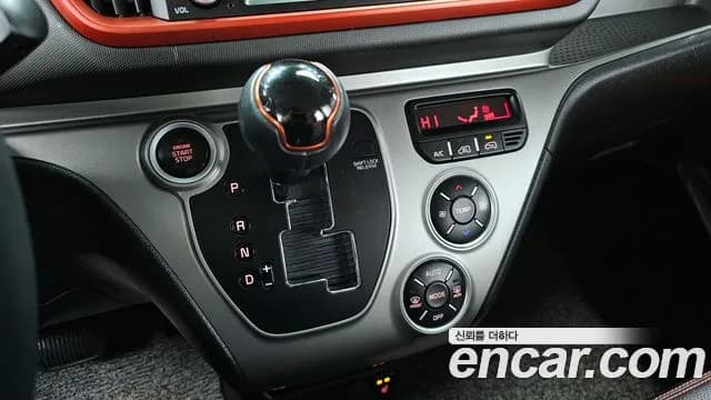 2022 Kia The New Ray Signature Sold VIN KNACK811BNT312904 – photo 12 2022 Kia The New Ray Signature Sold VIN KNACK811BNT312904 – photo 12