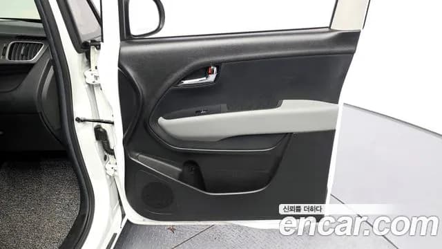 2022 Kia The New Ray Signature Sold VIN KNACK811BNT316322 – photo 30 2022 Kia The New Ray Signature Sold VIN KNACK811BNT316322 – photo 30