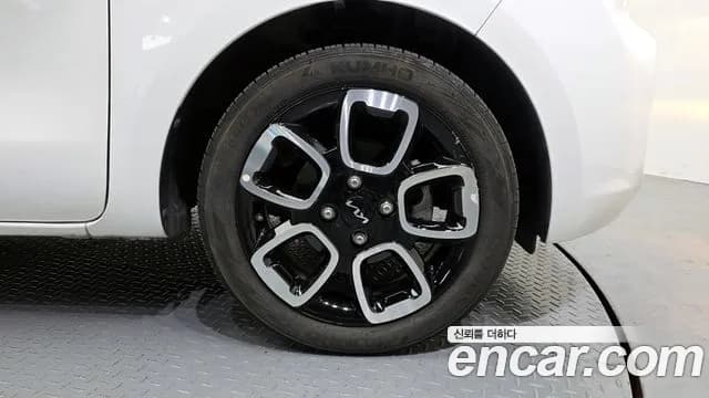 2022 Kia The New Ray Signature Sold VIN KNACK811BNT320611 – photo 28 2022 Kia The New Ray Signature Sold VIN KNACK811BNT320611 – photo 28