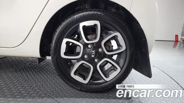 2018 Kia The New Ray LPI Prestige Sold VIN KNACK815BJT191553 – engine bay 2018 Kia The New Ray LPI Prestige Sold VIN KNACK815BJT191553 – engine bay