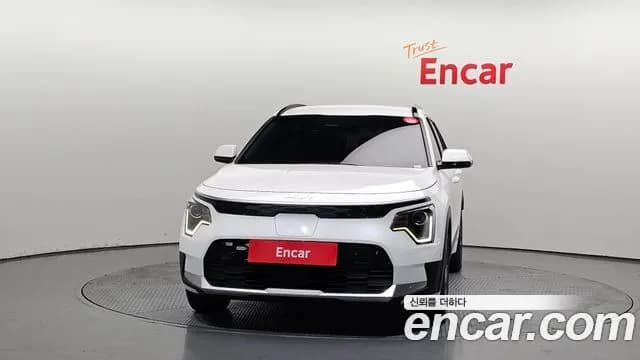 2024 Kia The All New Niro EV Air Sold VIN KNACP811FRA042451 – front exterior 2024 Kia The All New Niro EV Air Sold VIN KNACP811FRA042451 – front exterior