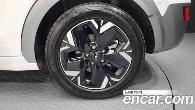 2023 Kia The All New Niro EV Earth Sold VIN KNACR811FPA018915 – photo 12 2023 Kia The All New Niro EV Earth Sold VIN KNACR811FPA018915 – photo 12