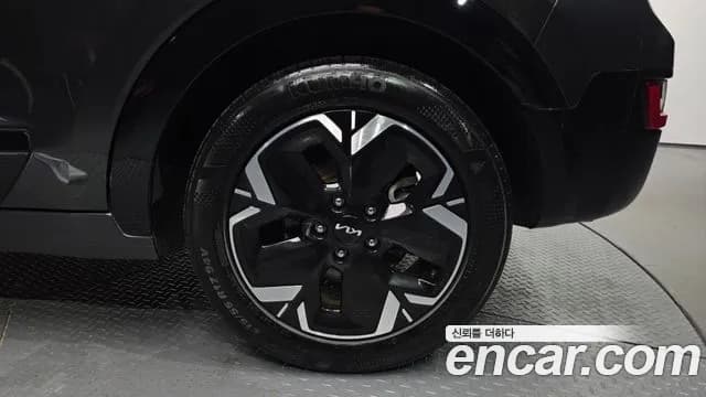 2024 Kia The All New Niro EV Earth Sold VIN KNACR811FRA042147 – side profile 2024 Kia The All New Niro EV Earth Sold VIN KNACR811FRA042147 – side profile