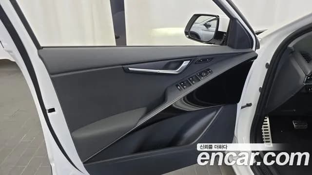 2024 Kia The All New Niro EV Earth Sold VIN KNACR811FRA116432 – front exterior 2024 Kia The All New Niro EV Earth Sold VIN KNACR811FRA116432 – front exterior
