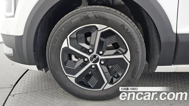 2022 Kia The All New Niro Prestige Sold VIN KNACR81EGNA001999 – photo 11 2022 Kia The All New Niro Prestige Sold VIN KNACR81EGNA001999 – photo 11