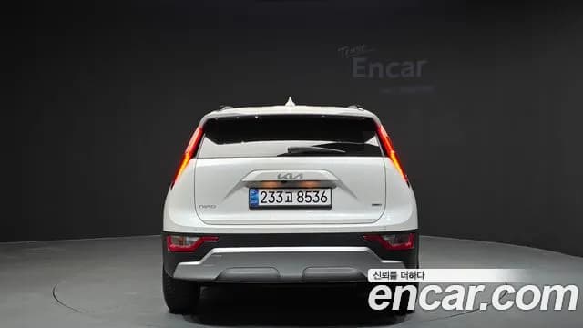 2022 Kia The All New Niro Prestige Sold VIN KNACR81EGNA005785 – trunk area 2022 Kia The All New Niro Prestige Sold VIN KNACR81EGNA005785 – trunk area