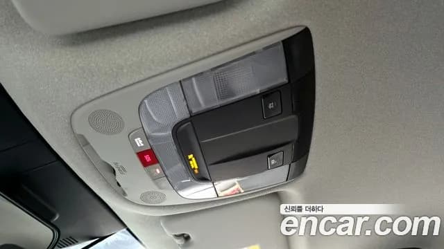 2022 Kia The All New Niro Prestige Sold VIN KNACR81EGNA007895 – exterior detail 2022 Kia The All New Niro Prestige Sold VIN KNACR81EGNA007895 – exterior detail