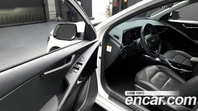 2022 Kia The All New Niro Prestige Sold VIN KNACR81EGNA007895 – photo 23 2022 Kia The All New Niro Prestige Sold VIN KNACR81EGNA007895 – photo 23