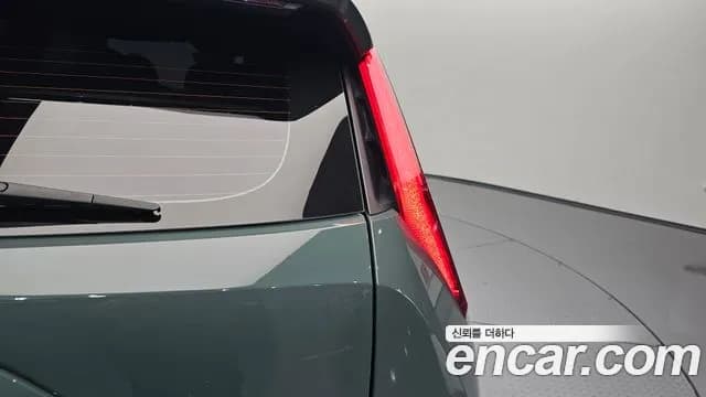 2022 Kia The All New Niro Prestige Sold VIN KNACR81EGNA009232 – exterior detail 2022 Kia The All New Niro Prestige Sold VIN KNACR81EGNA009232 – exterior detail