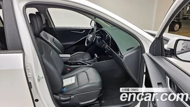 2022 Kia The All New Niro Prestige Sold VIN KNACR81EGNA009660 – interior seats 2022 Kia The All New Niro Prestige Sold VIN KNACR81EGNA009660 – interior seats