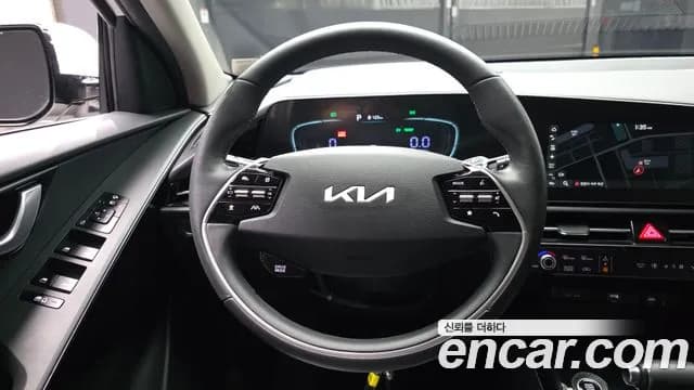 2022 Kia The All New Niro Prestige Sold VIN KNACR81EGNA012777 – side profile 2022 Kia The All New Niro Prestige Sold VIN KNACR81EGNA012777 – side profile