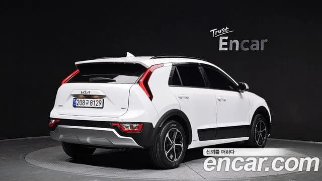 2022 Kia The All New Niro Prestige Sold VIN KNACR81EGNA016581 – front exterior 2022 Kia The All New Niro Prestige Sold VIN KNACR81EGNA016581 – front exterior