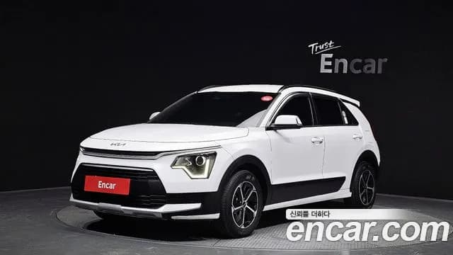 2022 Kia The All New Niro Prestige Sold VIN KNACR81EGNA016581 – side profile 2022 Kia The All New Niro Prestige Sold VIN KNACR81EGNA016581 – side profile