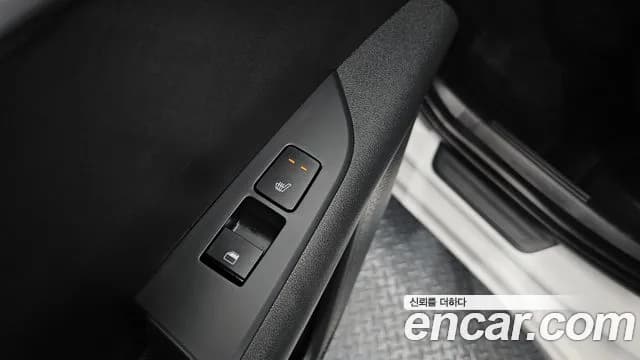 2022 Kia The All New Niro Prestige Sold VIN KNACR81EGNA016581 – photo 11 2022 Kia The All New Niro Prestige Sold VIN KNACR81EGNA016581 – photo 11