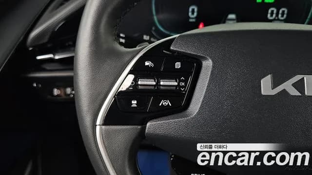 2022 Kia The All New Niro Prestige Sold VIN KNACR81EGNA026026 – trunk area 2022 Kia The All New Niro Prestige Sold VIN KNACR81EGNA026026 – trunk area