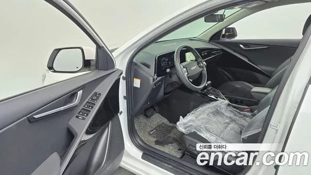 2022 Kia The All New Niro Prestige Sold VIN KNACR81EGNA045816 – side profile 2022 Kia The All New Niro Prestige Sold VIN KNACR81EGNA045816 – side profile